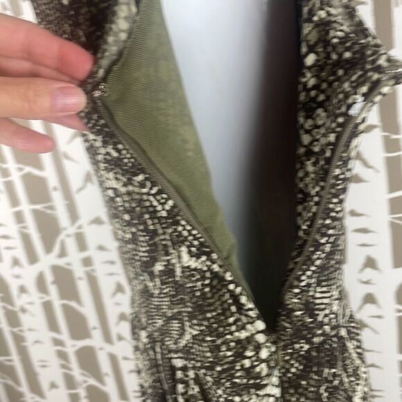 Calvin Klein Olive Green Snake Print Dress 10 - Picture 6 of 13